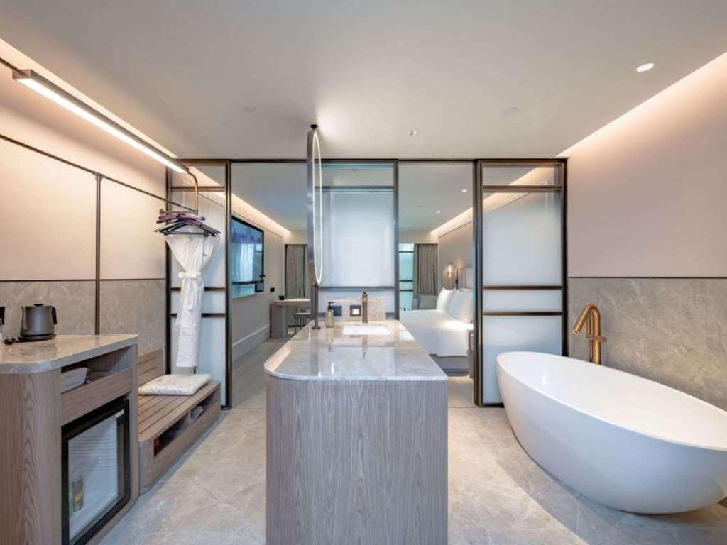 Hotel Mercure Lujiazui